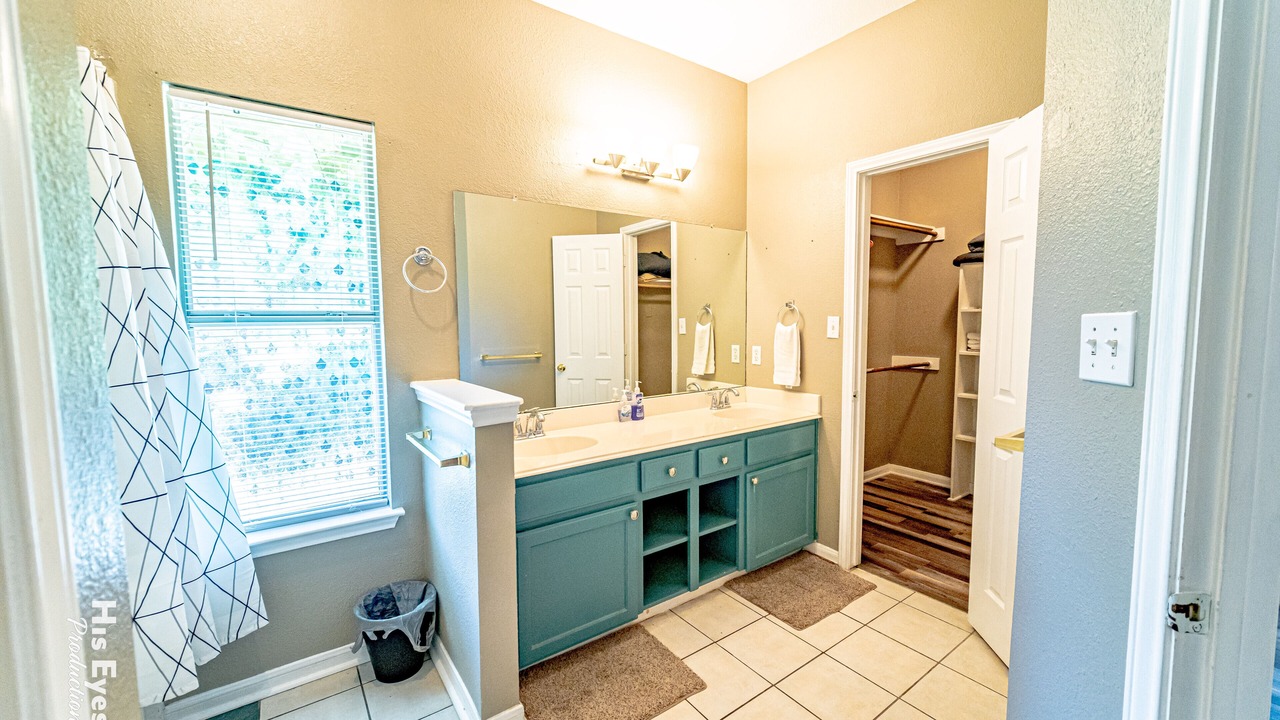 Photo of Bathroom in Hutto