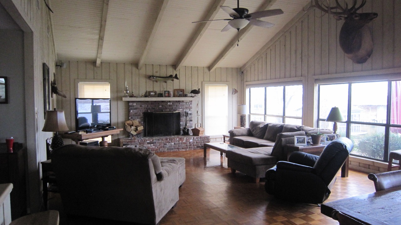 Photo of Livingroom in Horseshoe Lake