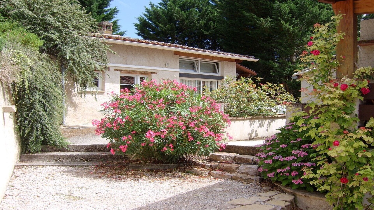 Photo of Outdoor in Cadalen