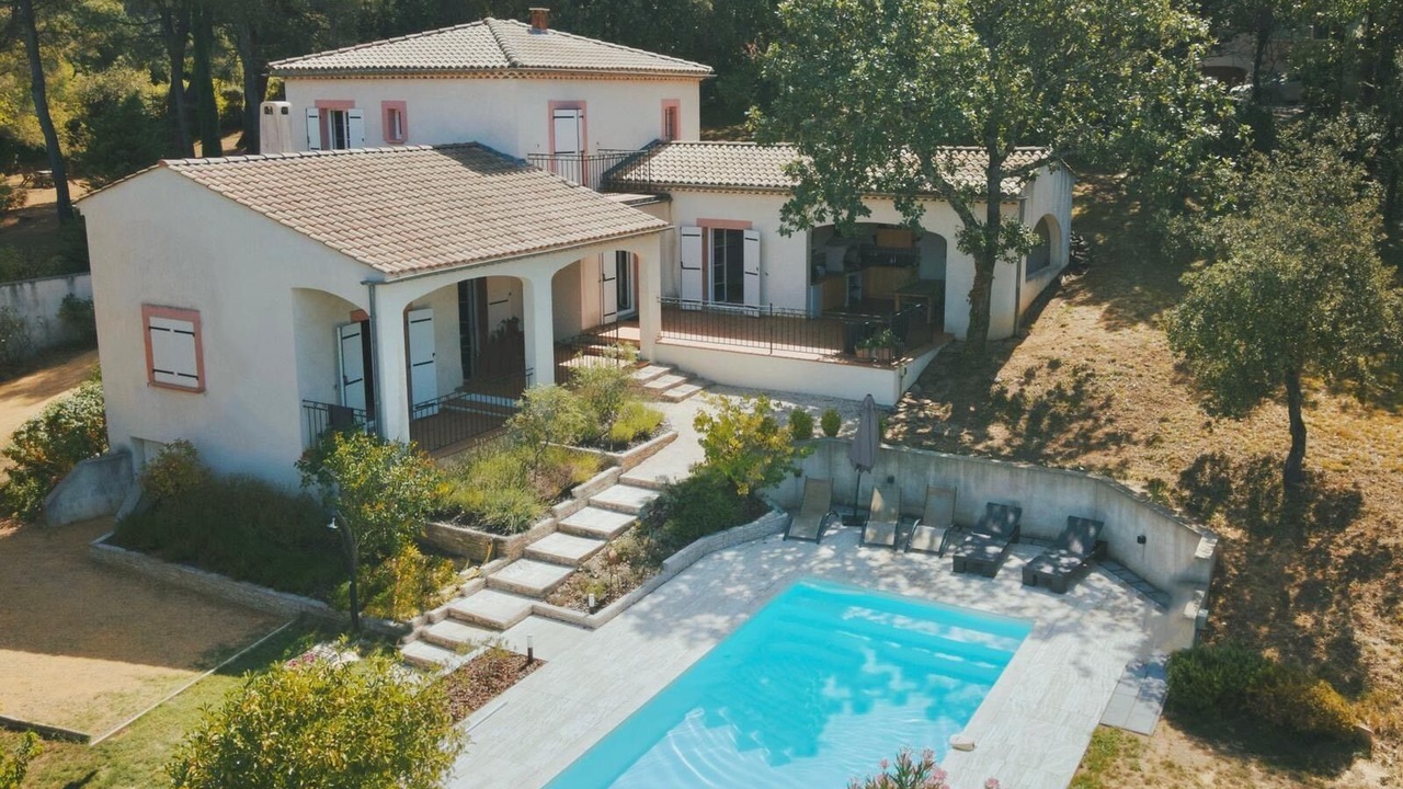 Photo of Outdoor in Pont-Saint-Esprit