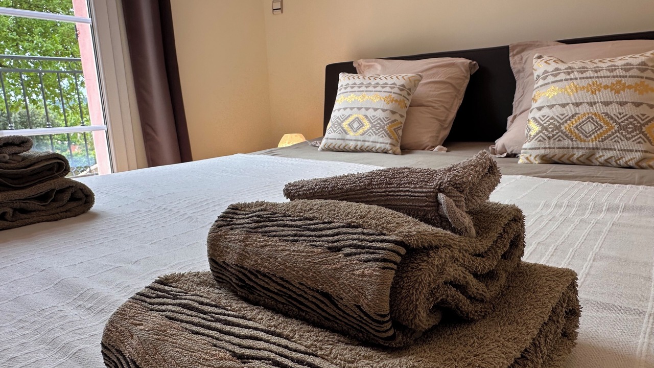 Photo of Bedroom in Pont-Saint-Esprit