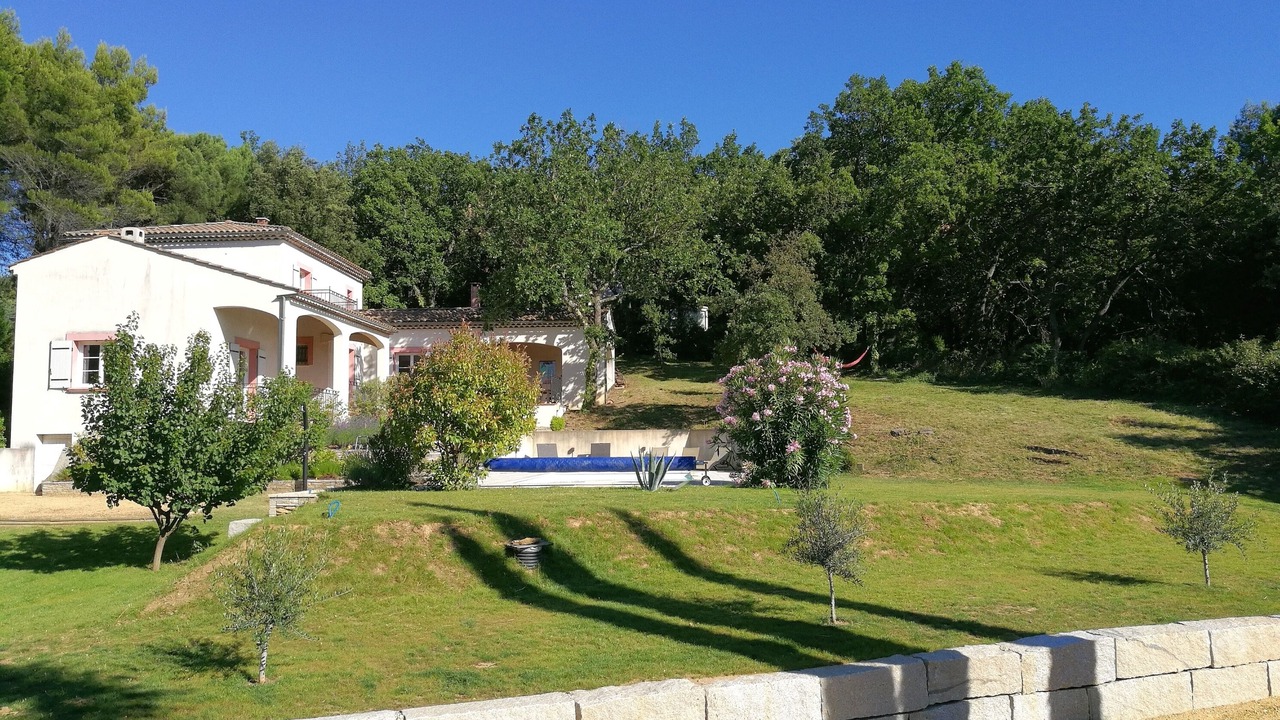 Photo of Outdoor in Pont-Saint-Esprit