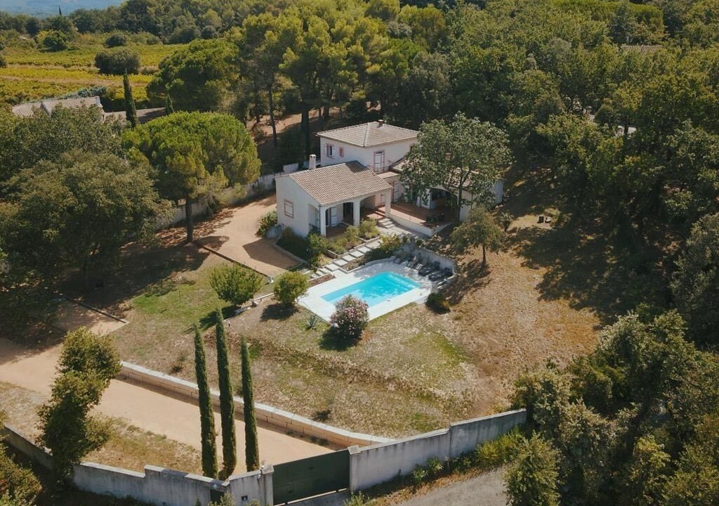Photo of Outdoor in Pont-Saint-Esprit