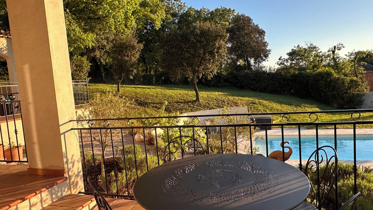 Photo of Outdoor in Pont-Saint-Esprit