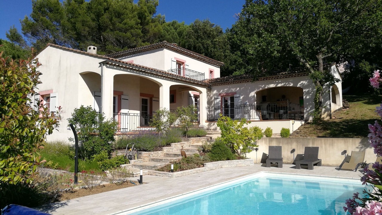 Photo of Outdoor in Pont-Saint-Esprit