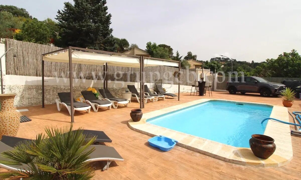 Photo of Outdoor in Lloret Blau