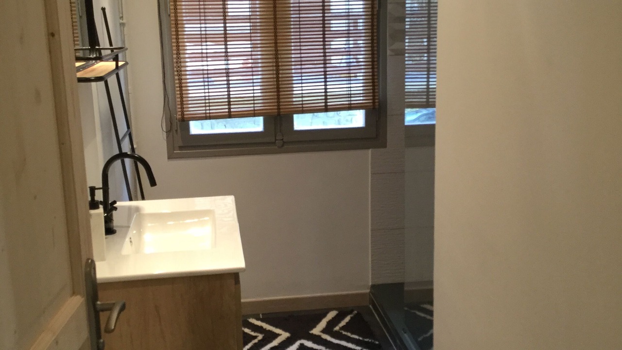 Photo of Bathroom in Font-Romeu-Odeillo-Via