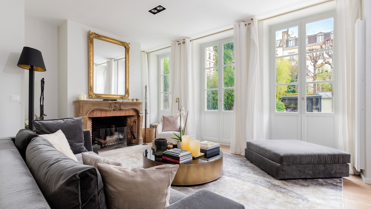 Photo of Livingroom in 5th Arrondissement