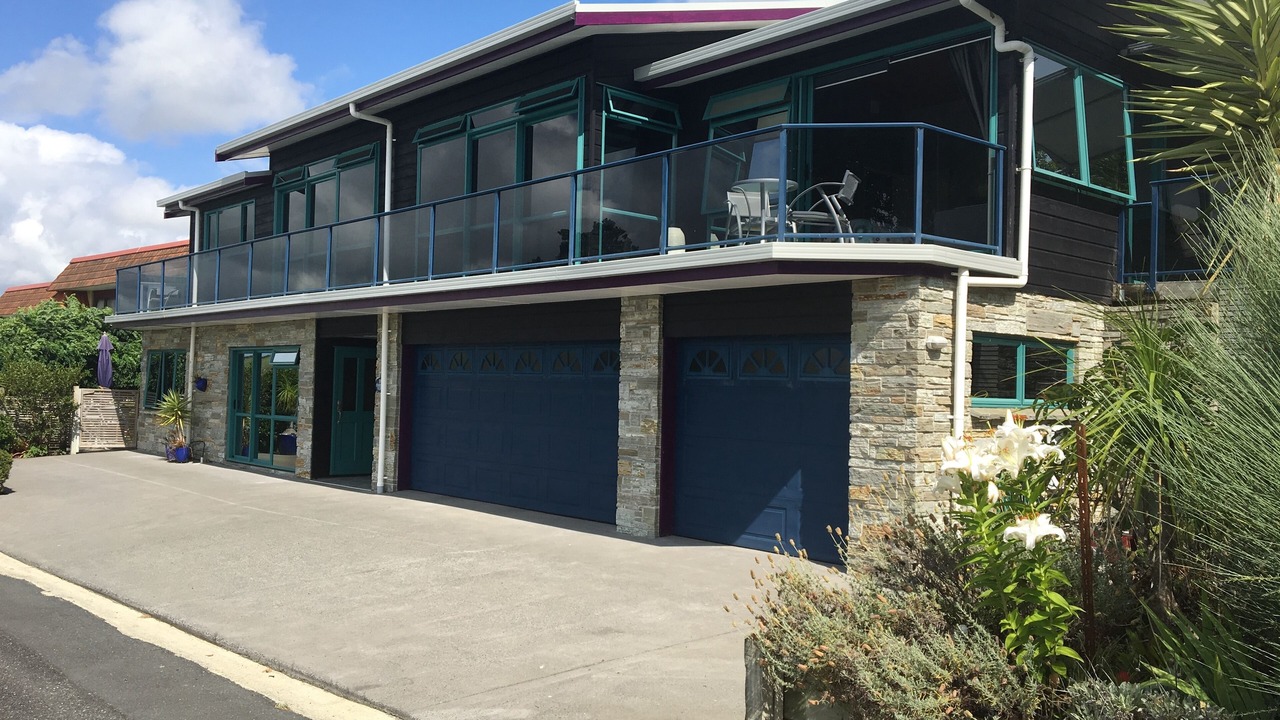 Photo of Others in Onerahi