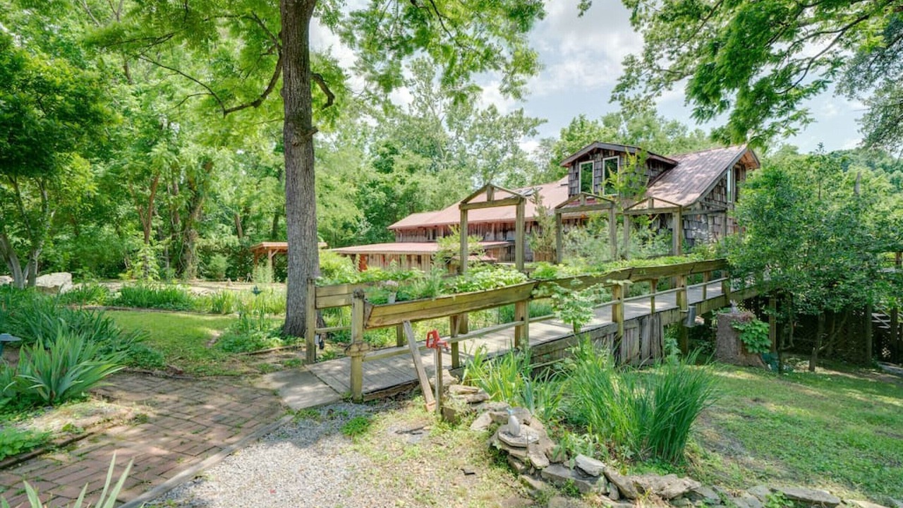 Photo of Outdoor in Springfield