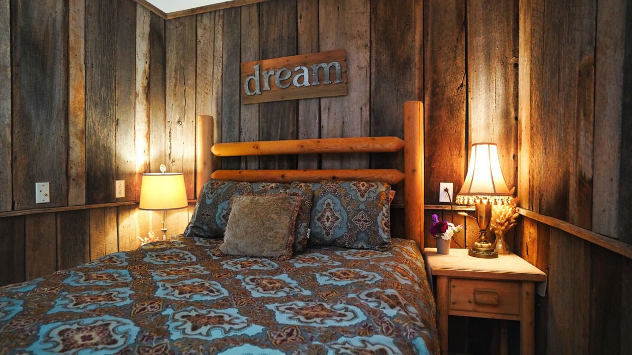 Photo of Bedroom in Springfield