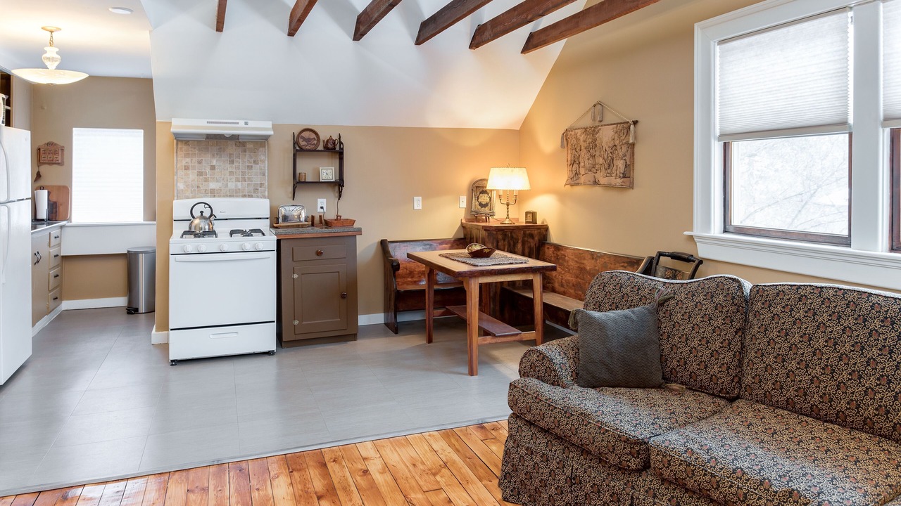 Photo of Livingroom in East Avenue