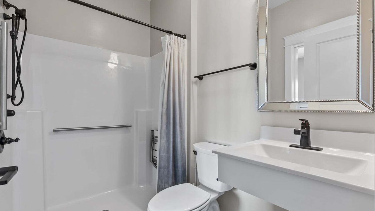 Photo of Bathroom in Nags Head