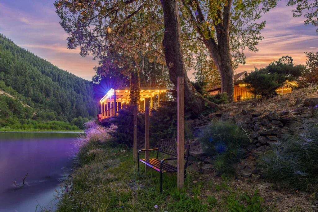 Photo of Others in Klickitat