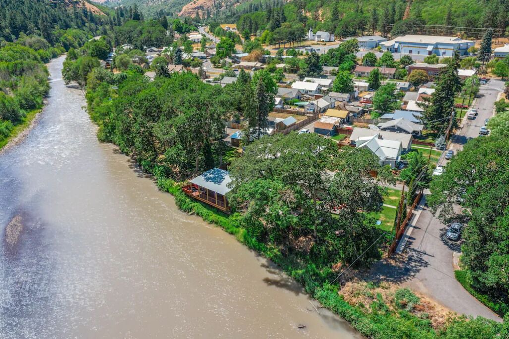 Photo of Others in Klickitat