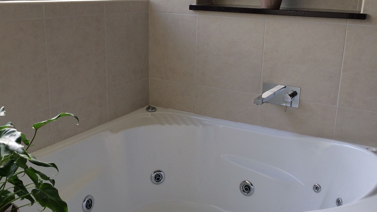 Photo of Bathroom in Ashmore