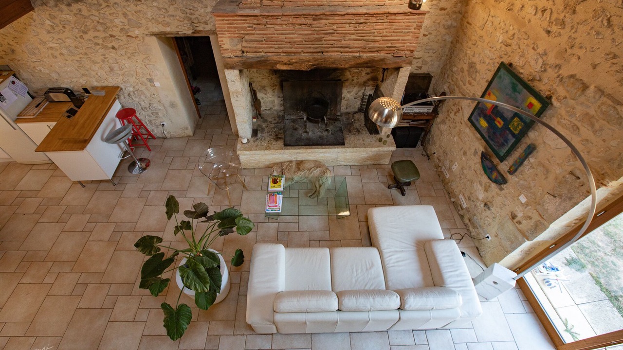 Photo of Livingroom in Montreal