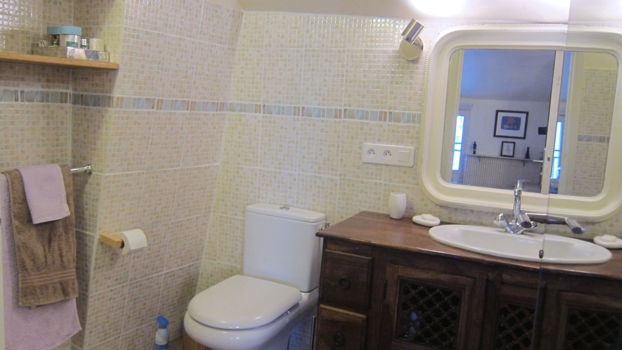 Photo of Bathroom in Saint-Thomas-d'Aquin