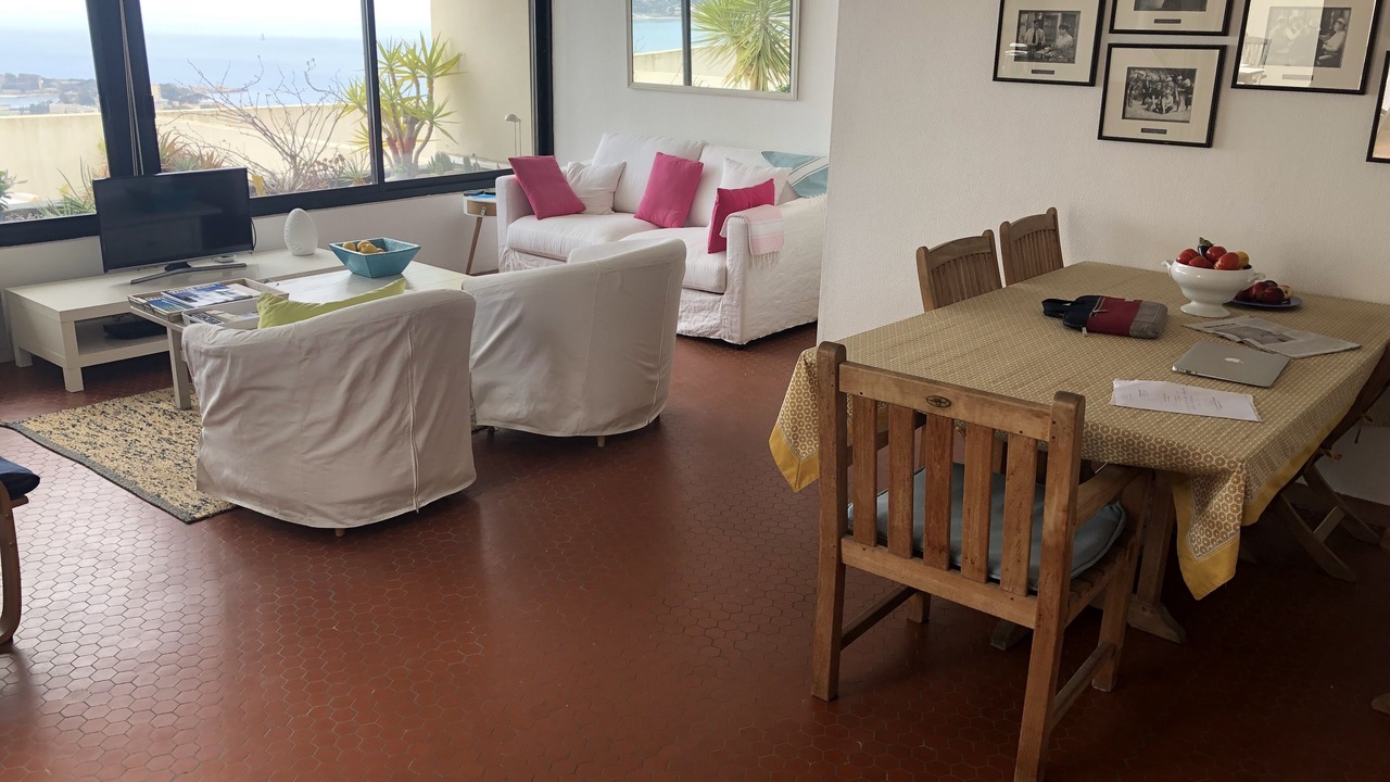 Photo of Livingroom in Bandol