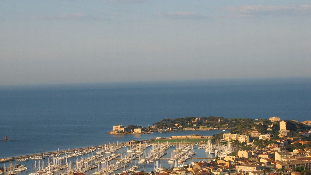 Photo of Others in Bandol