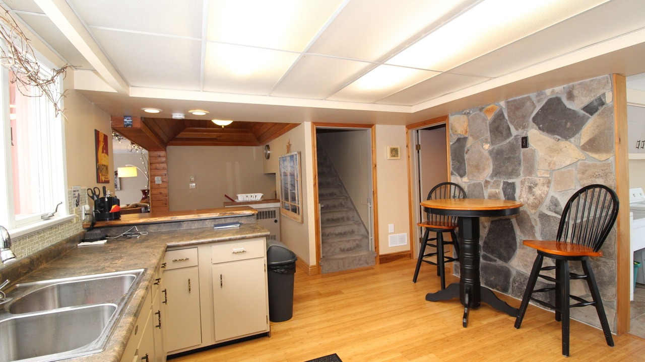 Photo of Kitchen in Grand Bend