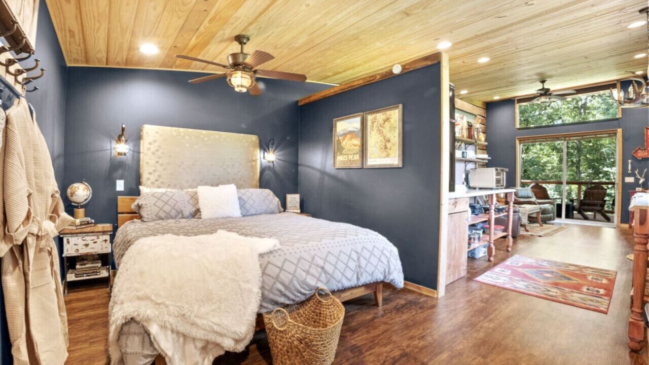 Photo of Bedroom in French Village