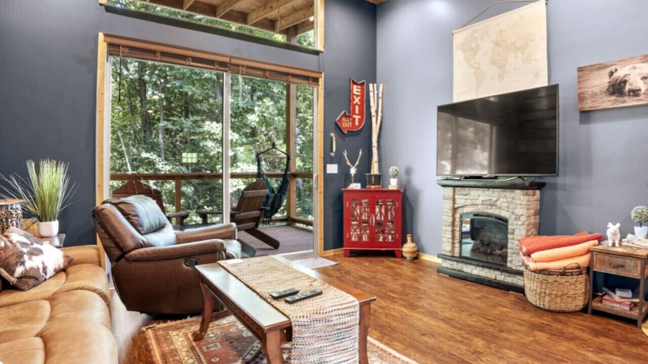 Photo of Livingroom in French Village