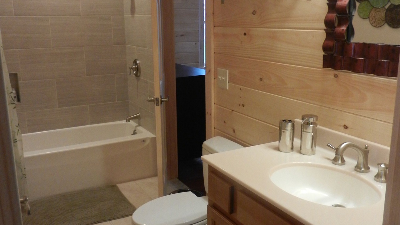 Photo of Bathroom in Malletts Bay