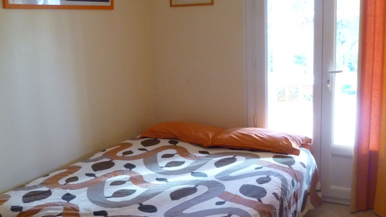 Photo of Bedroom in Pujaut