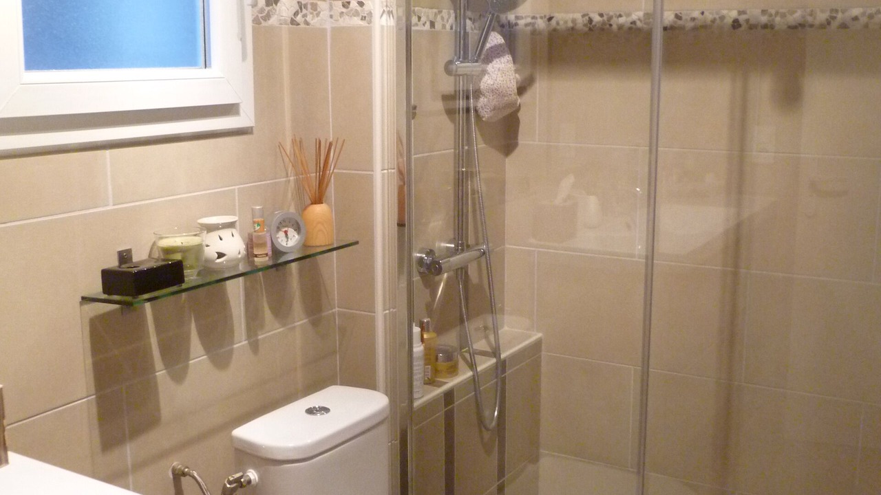 Photo of Bathroom in Pujaut