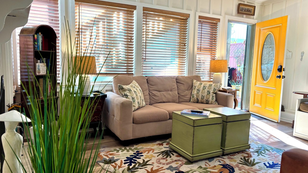 Photo of Others in Old Towne