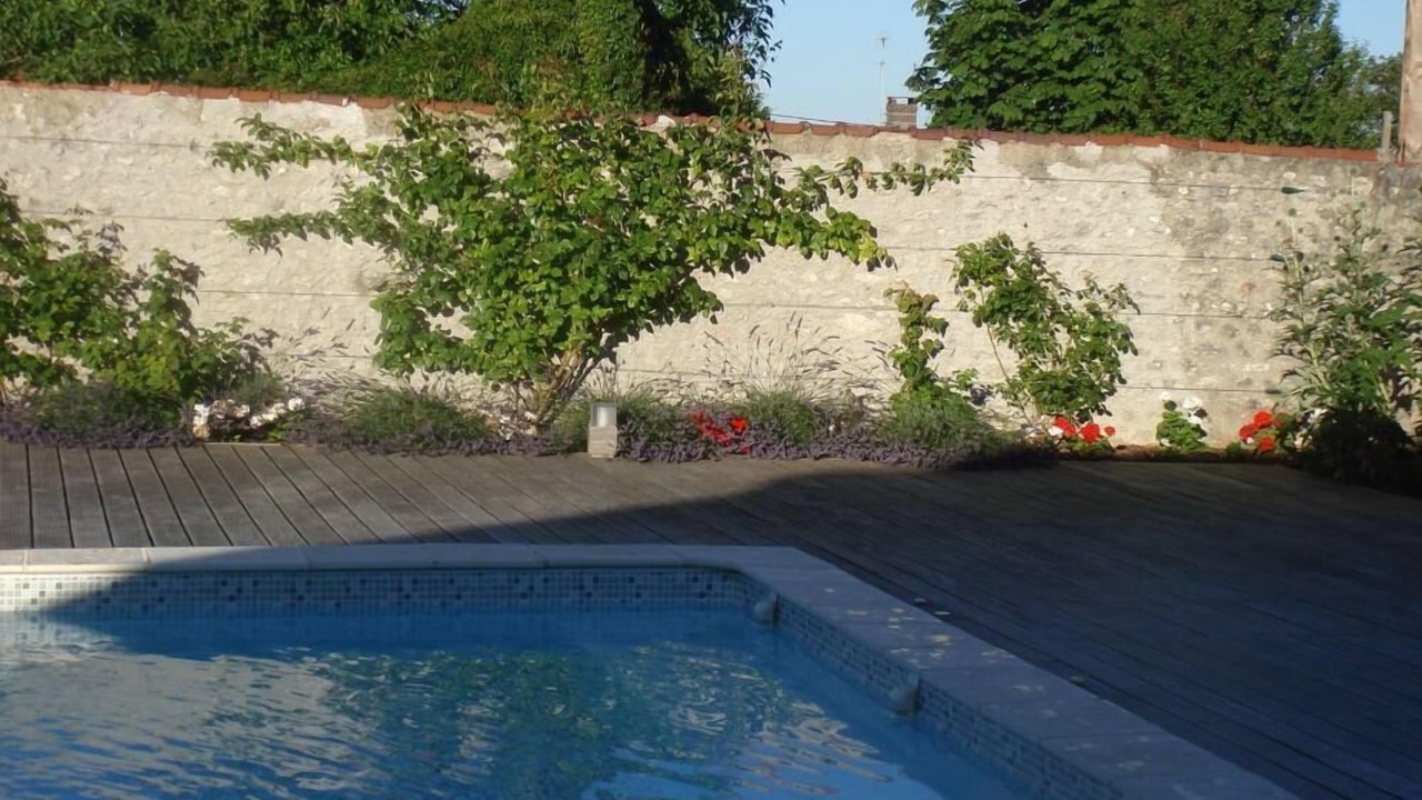 Photo of Outdoor in Montchauvet