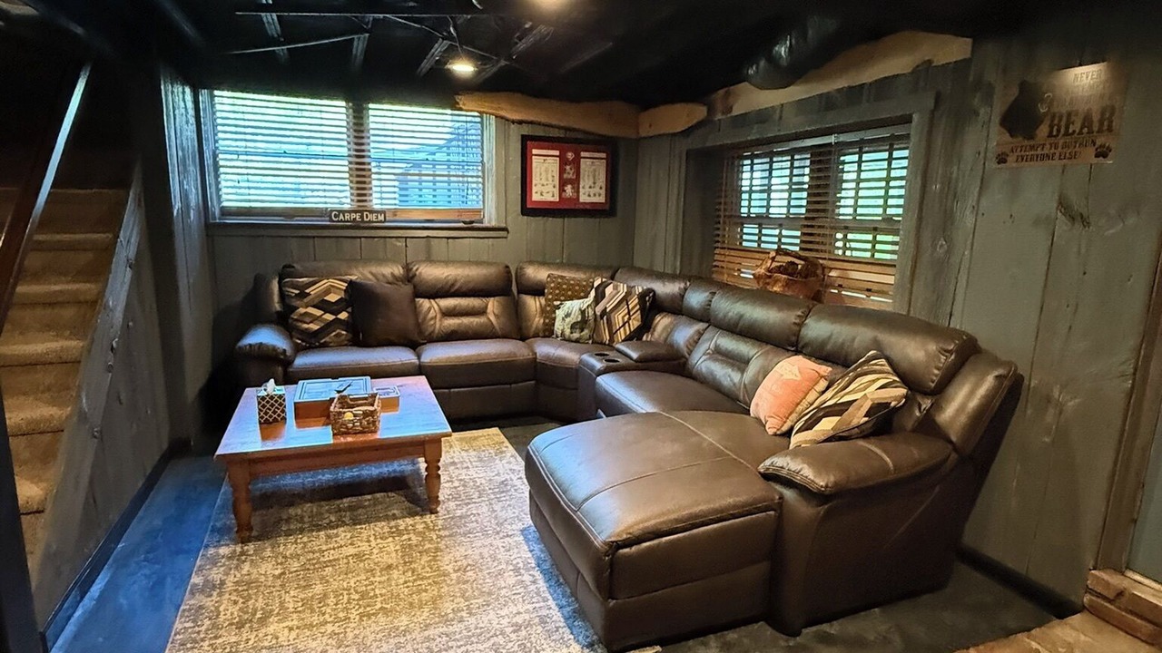 Photo of Livingroom in Greentown