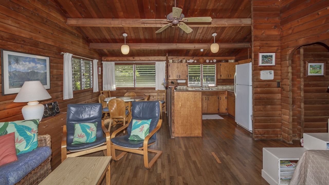 Photo of Livingroom in Pupukea