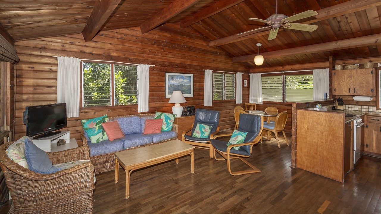 Photo of Livingroom in Pupukea