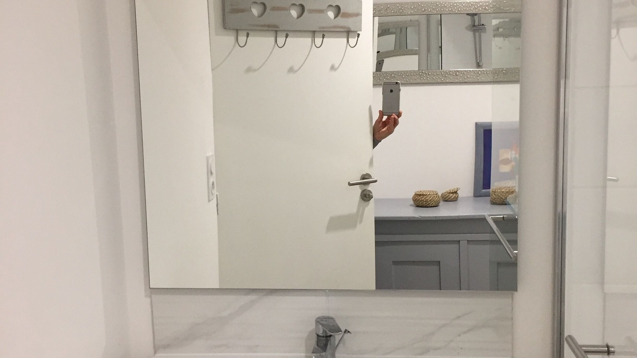 Photo of Bathroom in Lezignan-Corbieres