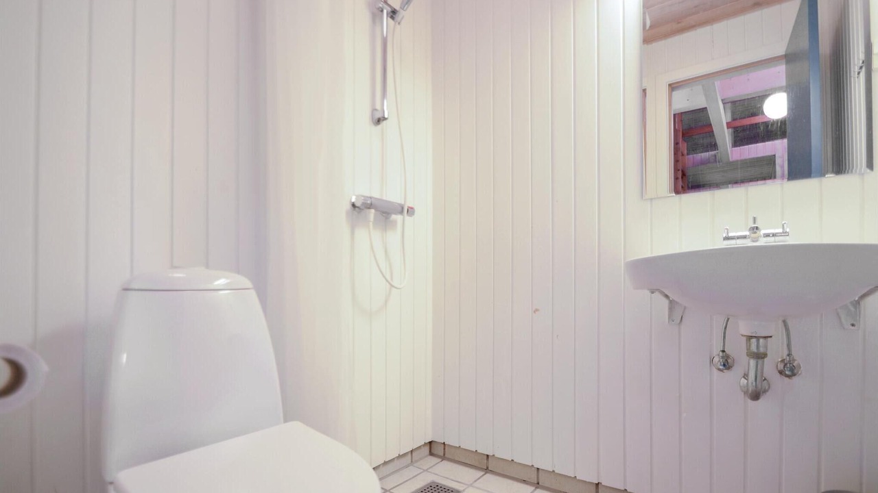 Photo of Bathroom in Elsegarde Strand