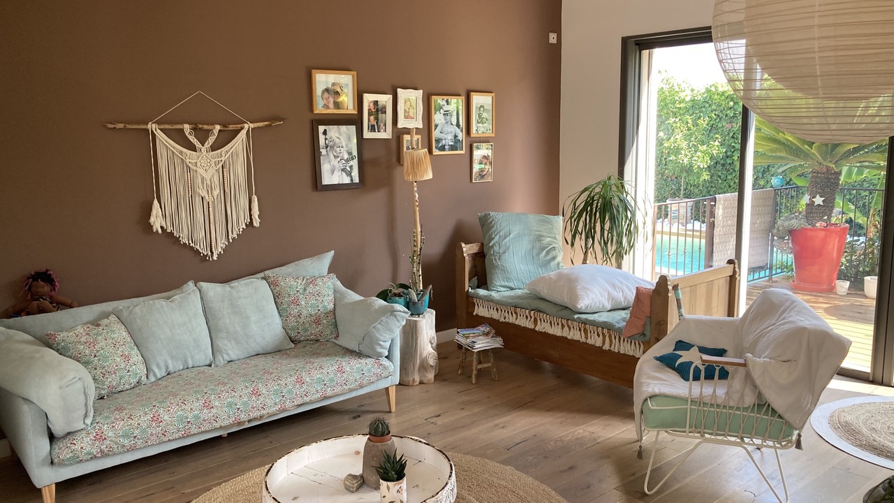 Photo of Livingroom in Saint-Georges-d'Orques