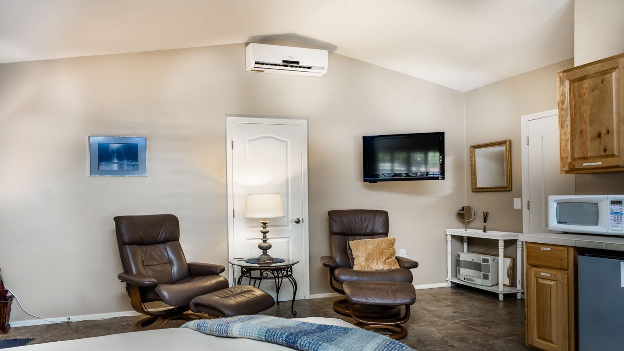 Photo of Bedroom in Saddlebrooke