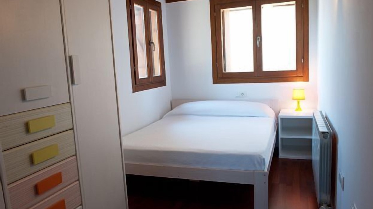 Photo of Bedroom in Pujal