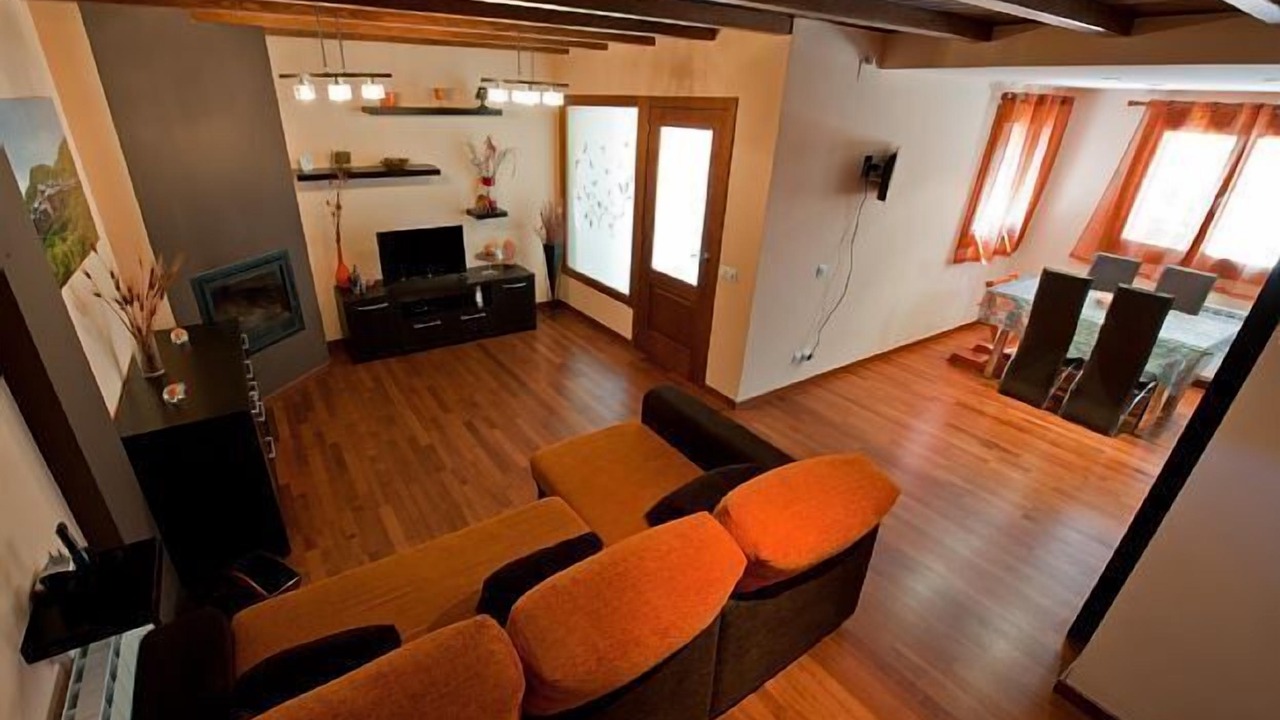 Photo of Livingroom in Pujal