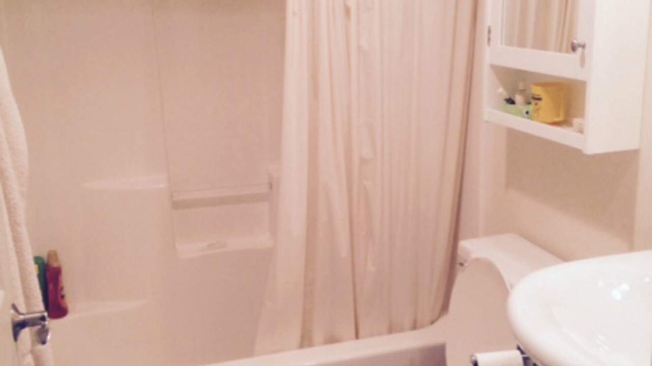 Photo of Bathroom in Central Lake