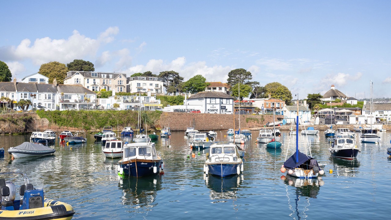 Photo of Others in Roundham