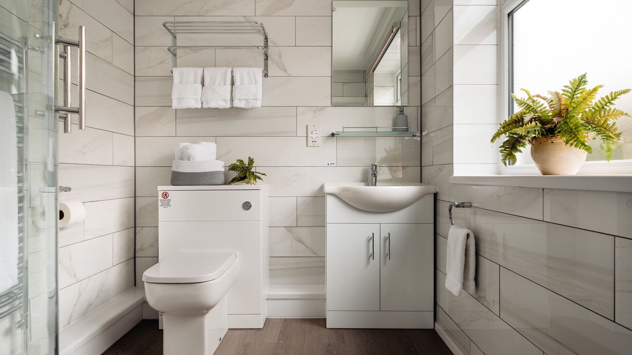 Photo of Bathroom in Roundham