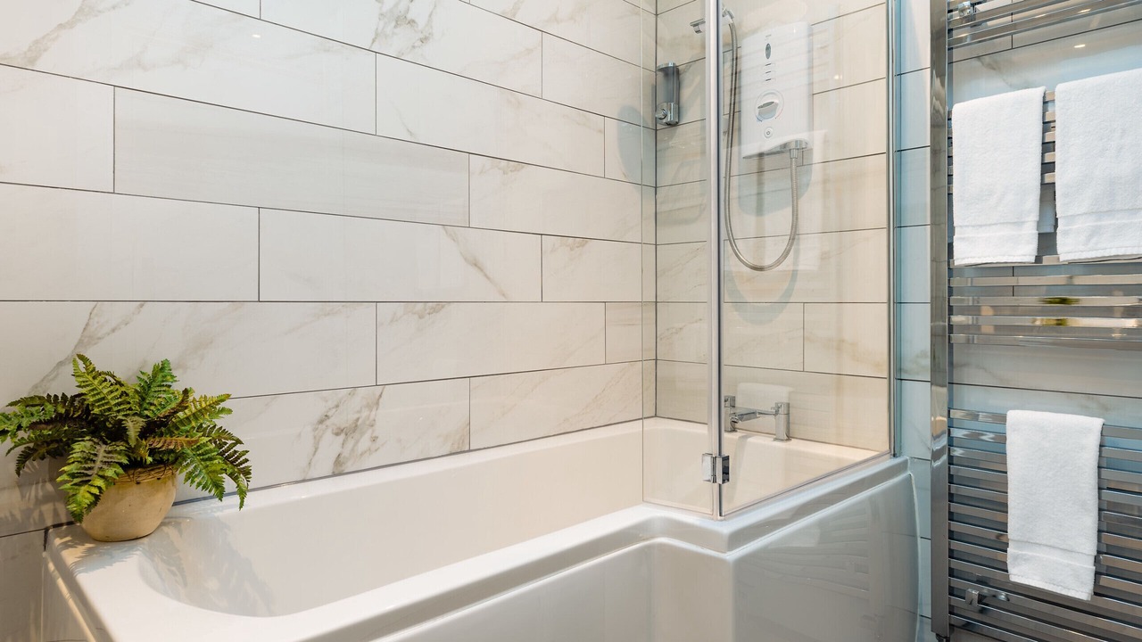 Photo of Bathroom in Roundham