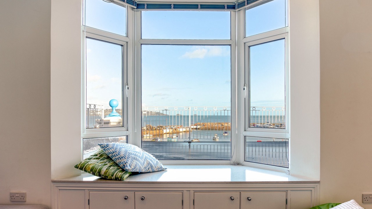 Photo of Others in Roundham