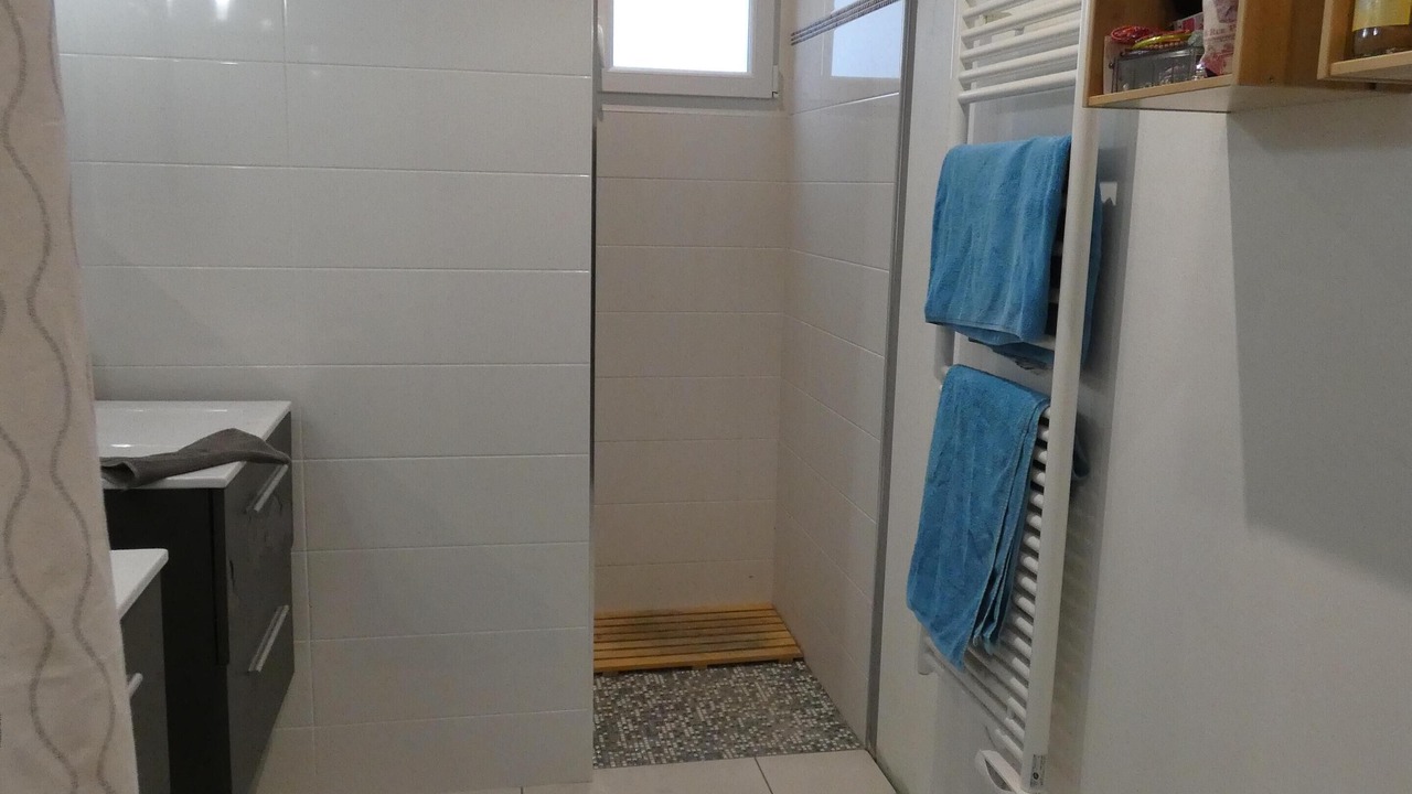 Photo of Bathroom in Juvignac