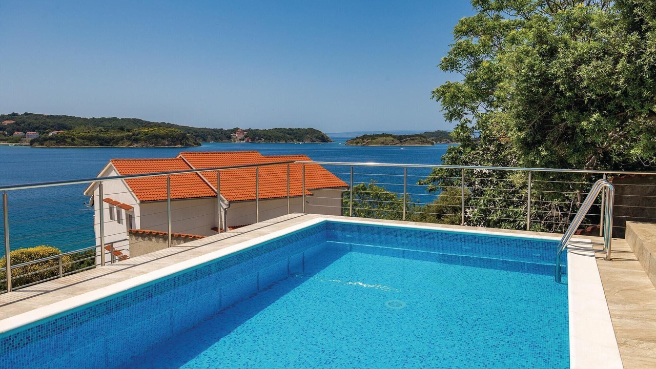 Photo of Outdoor in Supetarska Draga
