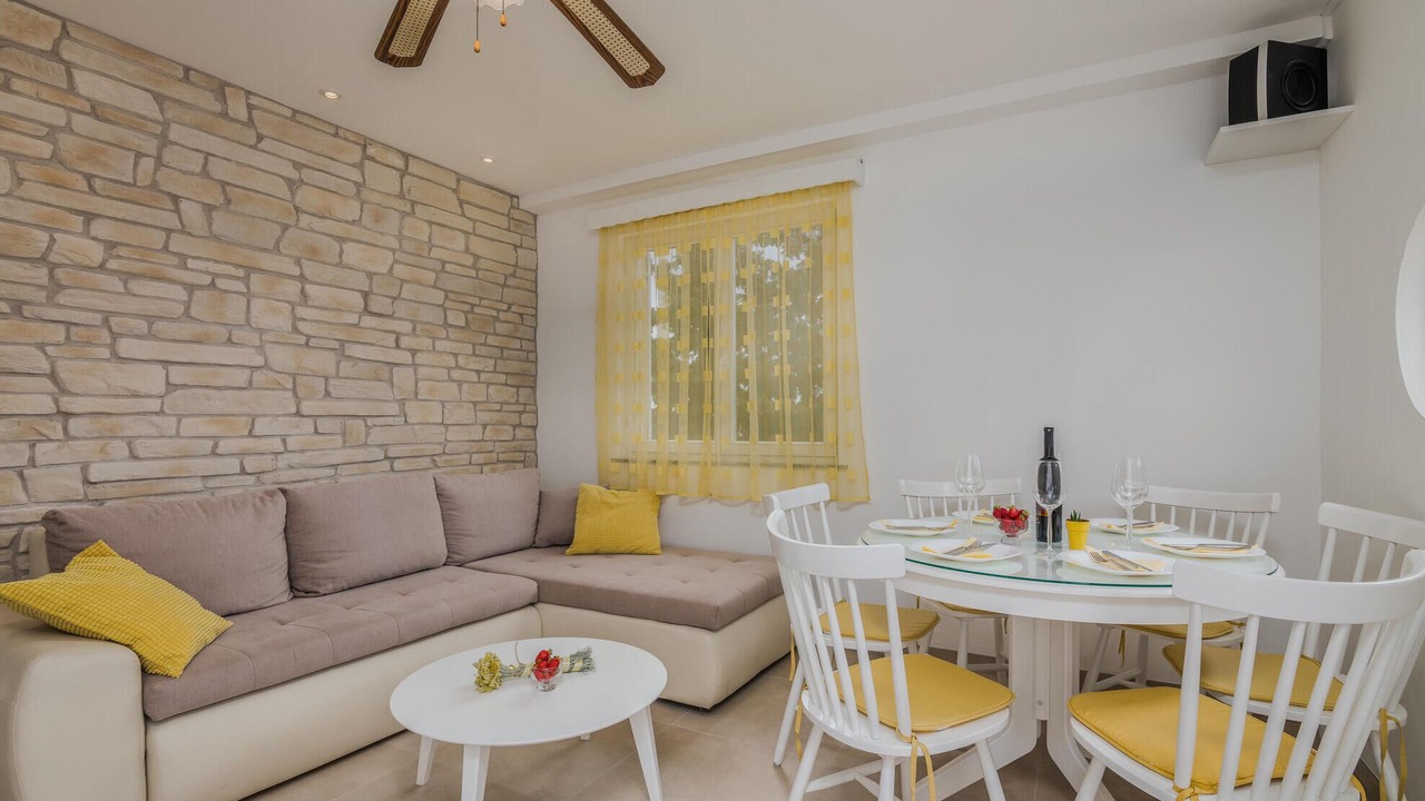 Photo of Bedroom in Omisalj