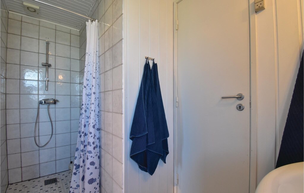 Photo of Others in Helnæs By